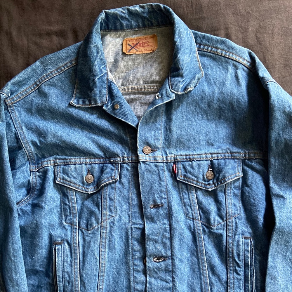 Vintage Levi’s Jacket size large